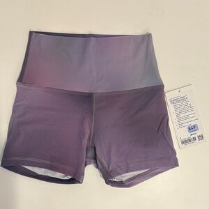 lululemon align high rise shirt 4” NWT